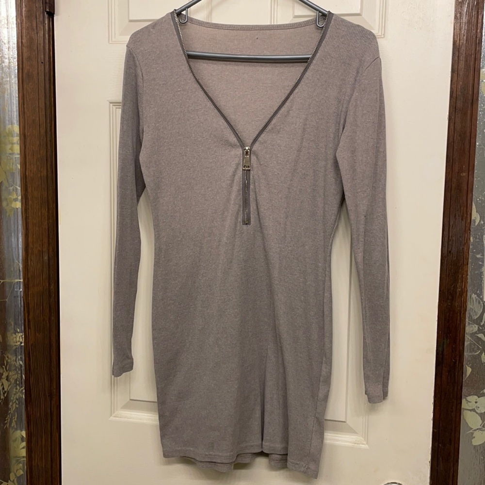 Long zipper long top